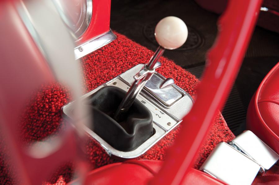  Chevrolet Corvette Convertible 1961 года  (фото 11 из 25)